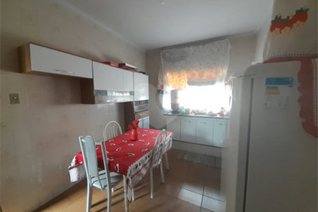 Casa à venda no Bairro Redenção – Conforto e praticidade em uma localização privilegiada!