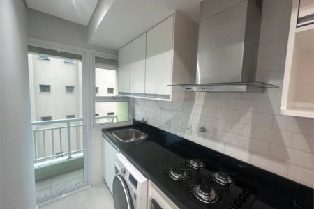 Apartamento decorado de 72 metros,01 suite,02 quartos,01 vaga na Vila Clementino.