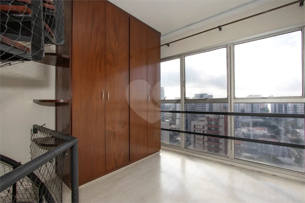 Cobertura Triplex com 90m² e 1 vaga de garagem na Vila Clementino