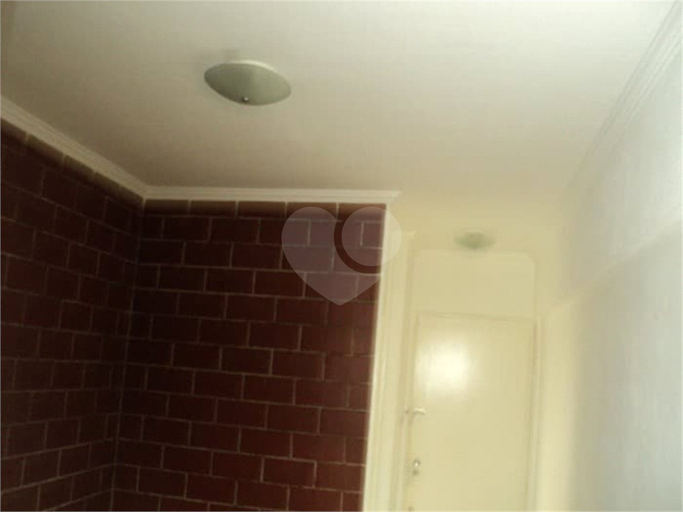 Apartamento com 32m² na região da Bela Vista em São Paulo - SP.