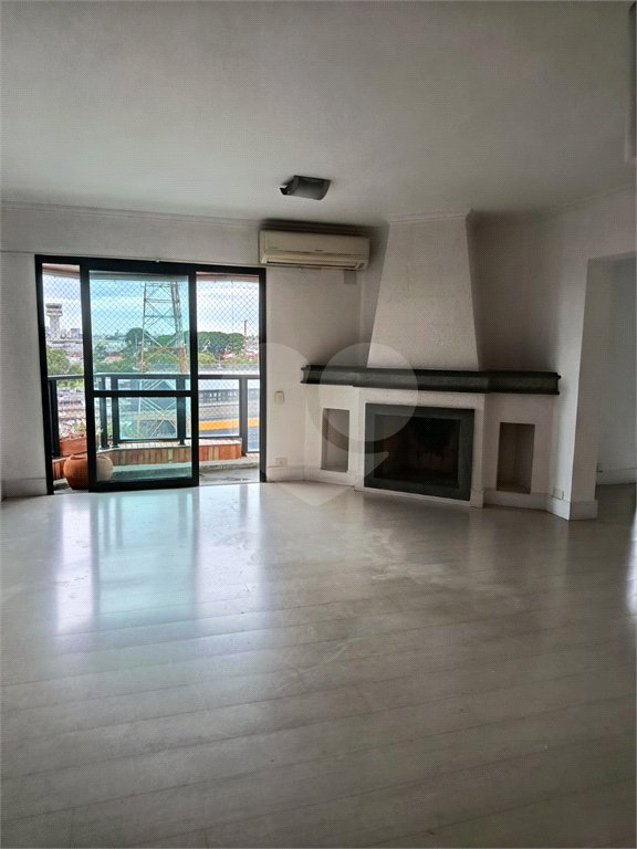 APARTAMENTO NO CAMPO BELO 137M² 3 DORMITÓRIOS