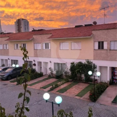 SOBRADO À VENDA NA VILA MARIA | 3 DORMITÓRIOS | SUÍTE COM CLOSET | 2 VAGAS