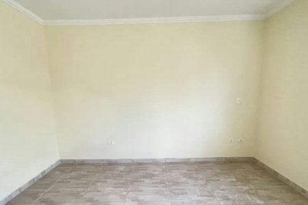 Casa à venda com 3 quartos, sendo 1 suíte, em Jardim Ester, São Paulo - SP