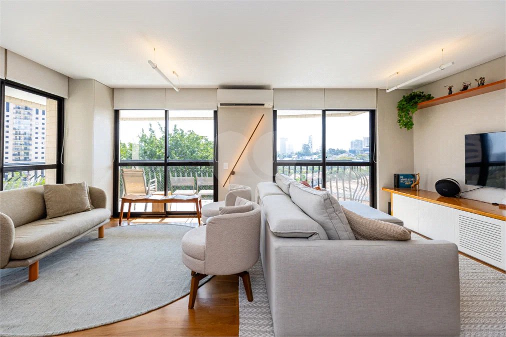Apartamento à venda com 3 suítes em Alto da Boa Vista, São Paulo, SP