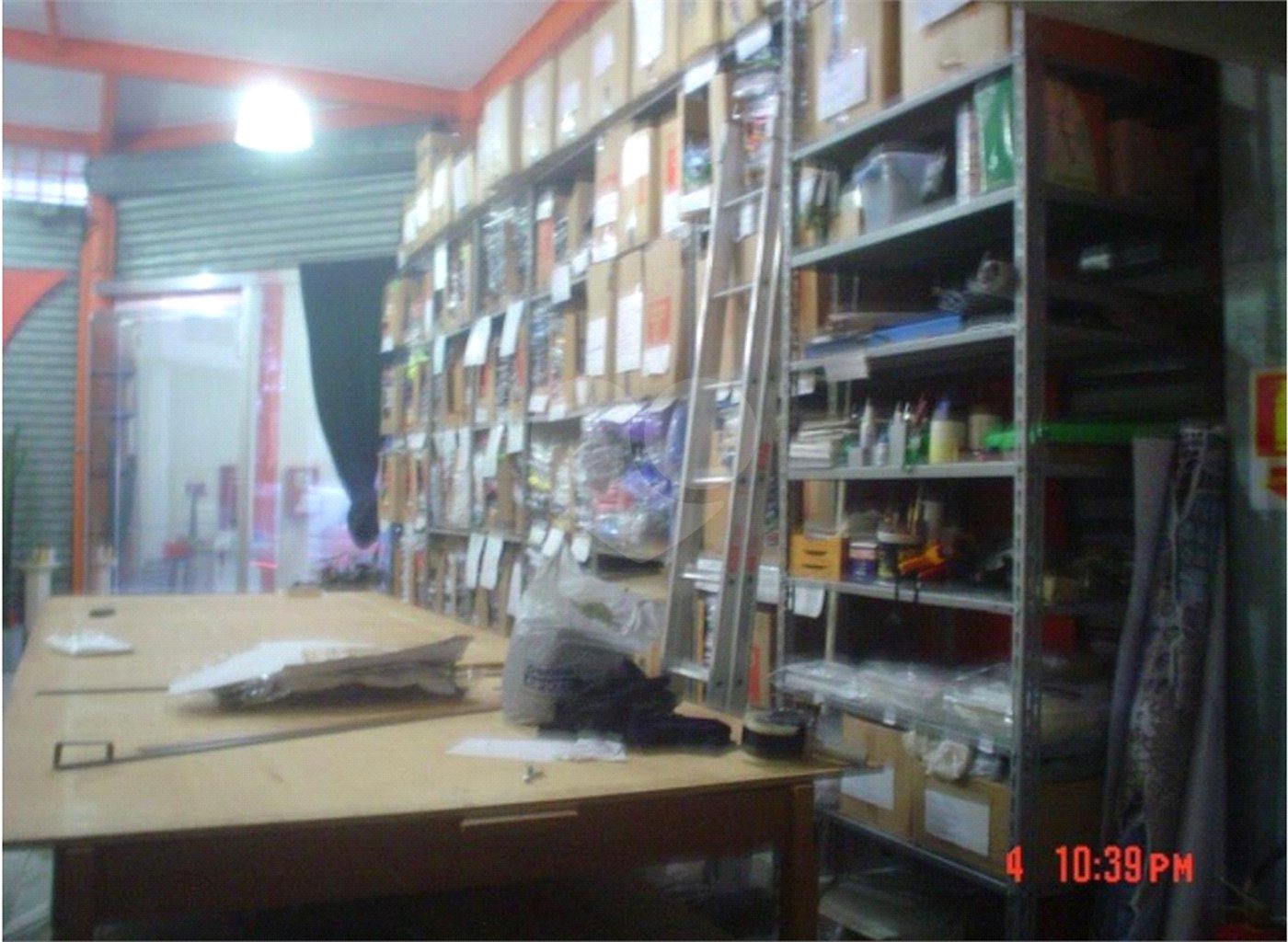 SALÃO COMERCIAL BRÁS COM INQUILINO À VENDA