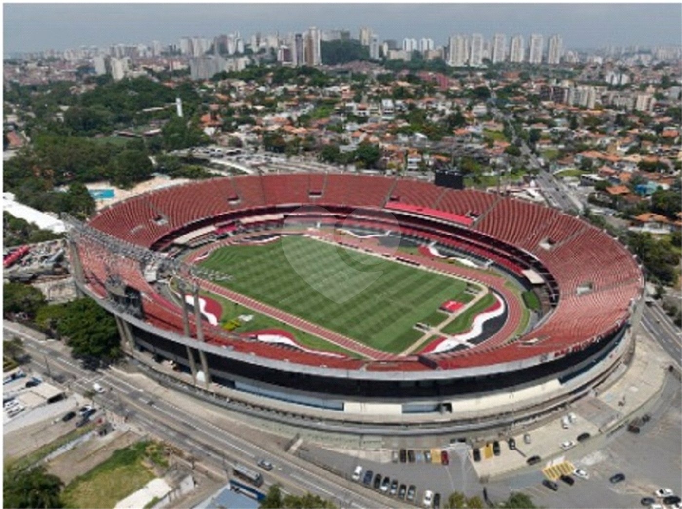 Área excelente para incorporadoras, ao lado do Metrô São Paulo-Morumbi.