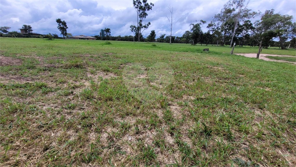 Loteamento Residencial no Condomínio Vila Pinhal do Broa