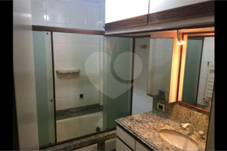 Lindo apartamento em ótima localização na Mooca!