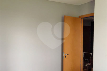 Apartamento Imperdível - Região do Embaré.