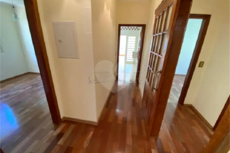 Casa à Venda no Condomínio Montreal - São Carlos/SP
