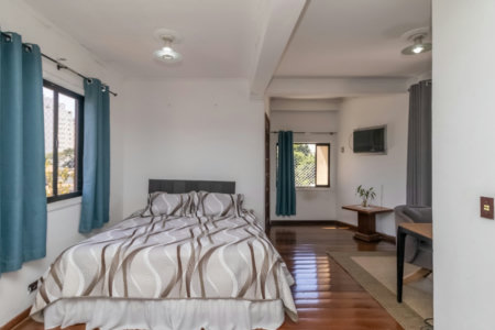 Sobrado para venda em Vila Indiana com 5 quartos, sendo 3 suítes, 500m²