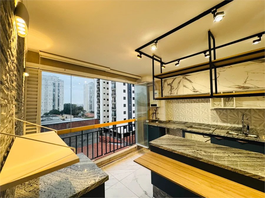 Apartamento para locação com 2 quartos e 1 vaga no Condomínio Inova, na Vila Rosália, em Guarulhos.