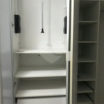 APARTAMENTO MOBILIADO EM FRENTE AO SHOPPING 02 DORMITÒRIOS
