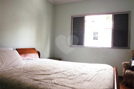 Casa de 318m2 com 2 suítes e 3 vagas à venda na Bela Vista