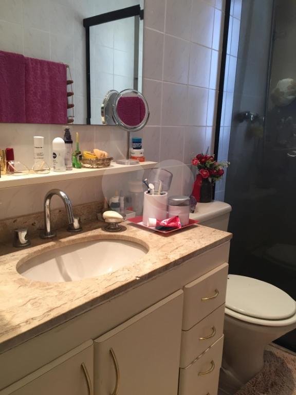 Apartamento com 3 quartos