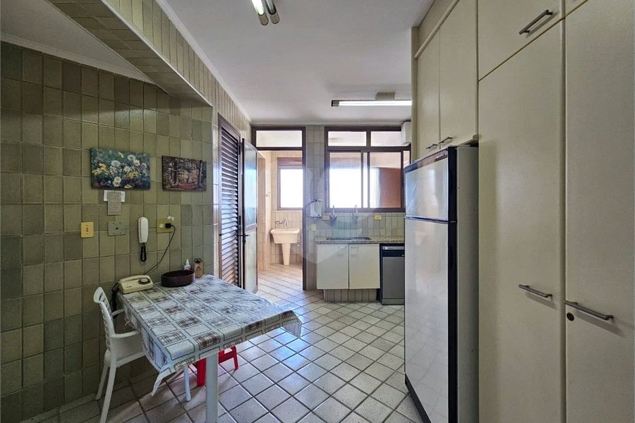 Apartamento à venda com 3 suítes em Riviera de São Lourenço, Bertioga, SP
