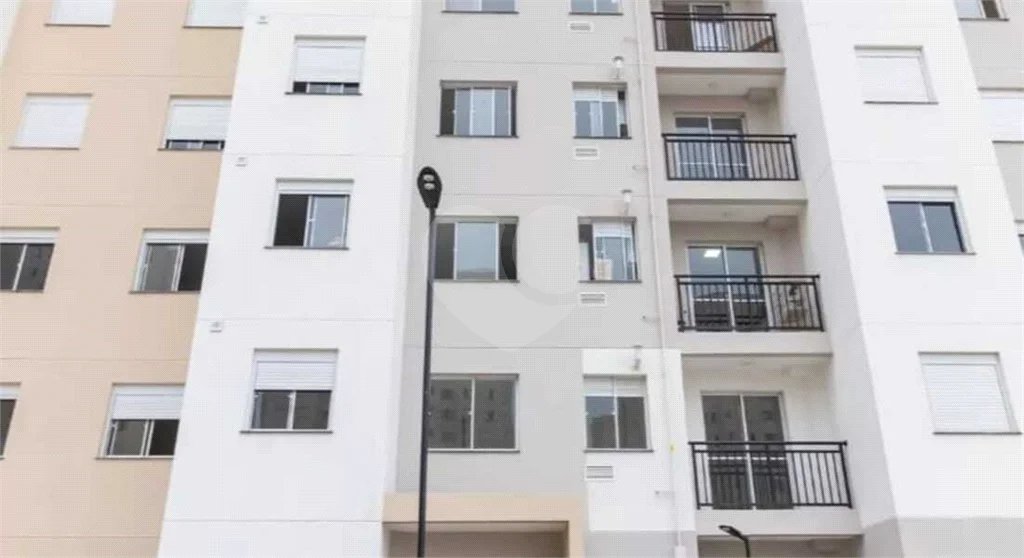 Apartamento com 50m², 2 dormitórios, 1 vaga, á venda em Itaquera.