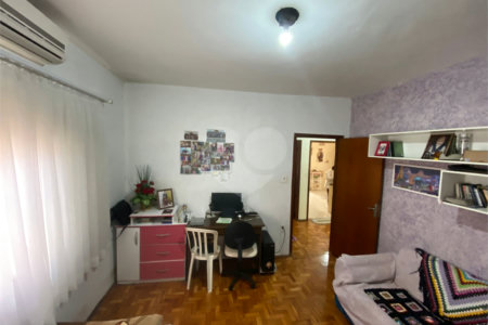 Casa térrea para venda, na Vila Marcelino.