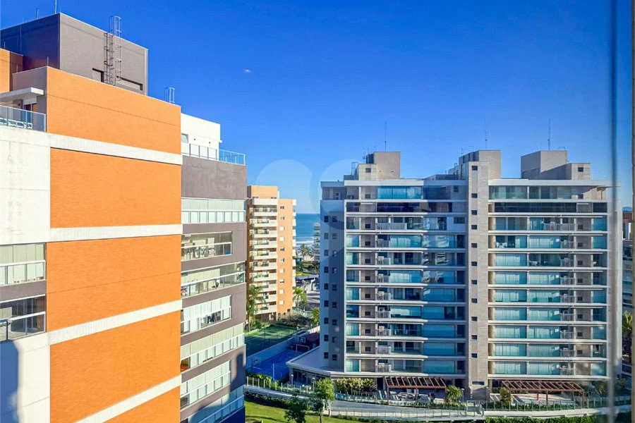 Apartamento à venda com 4 quartos, sendo 2 suítes,  em Riviera de São Lourenço, Bertioga, SP