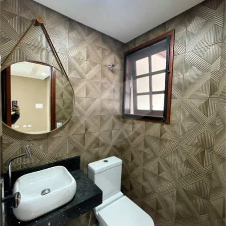 Casa para alugar com 3 quartos, sendo 1 suíte, no condomínio Florenz, Mogi das Cruzes - SP