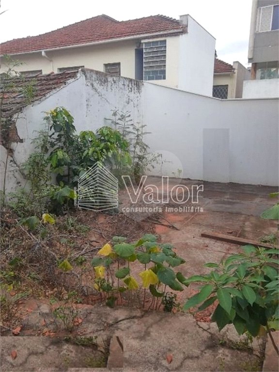 Casa Térrea com 2 dormitórios.