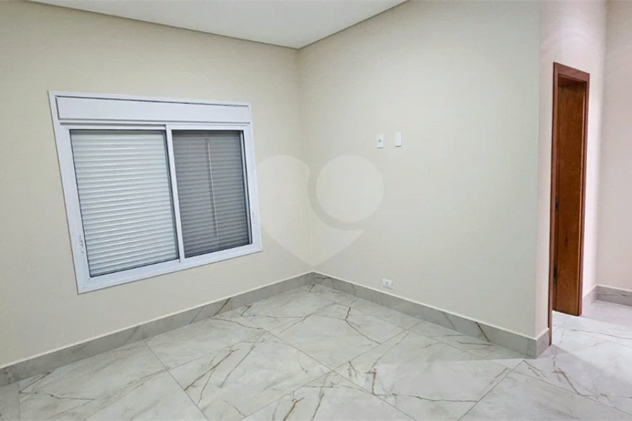 Casa à venda com 3 Suítes em Condomínio - Piracicaba/SP