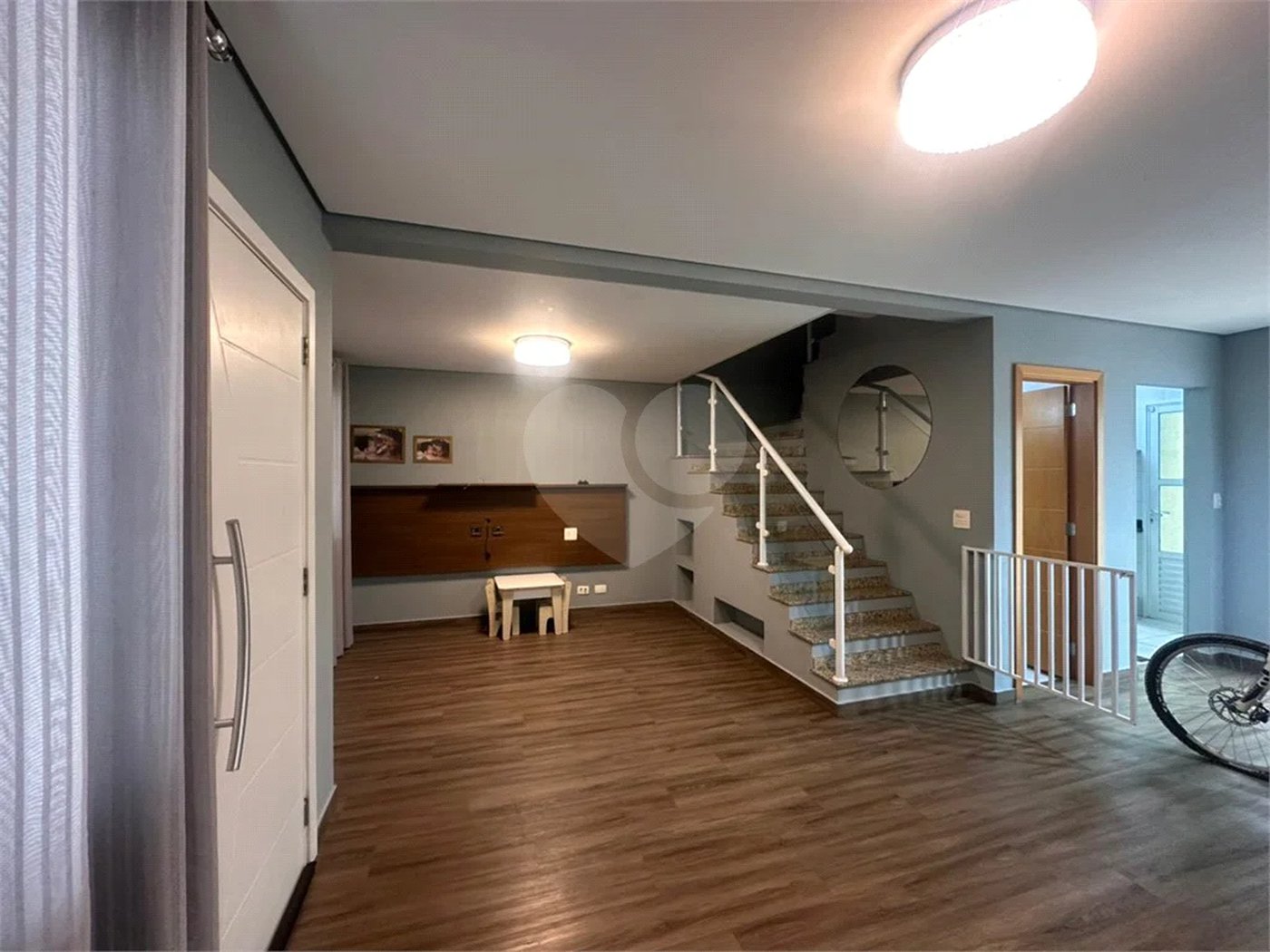 Casa de Condomínio com 3 Quartos e 2 banheiros à Venda, 311 m² por R$ 750.000