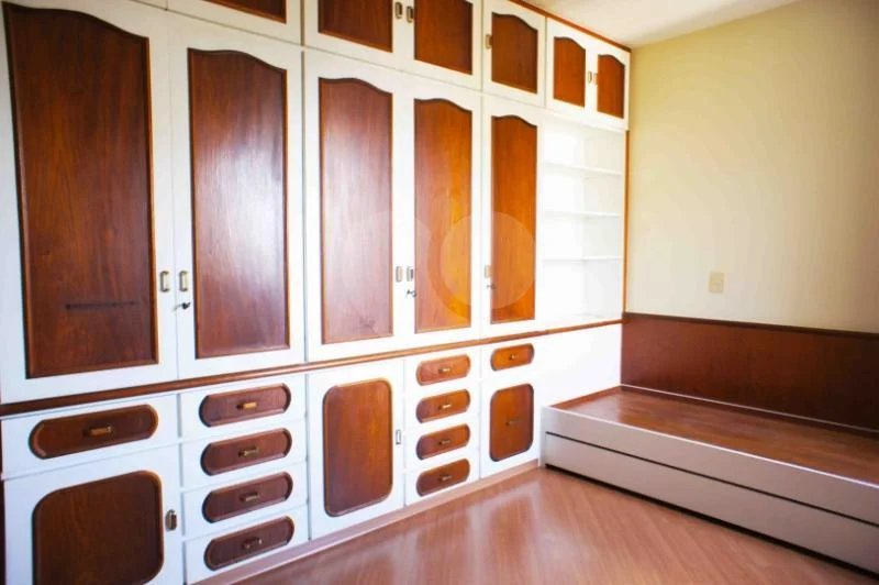 Apartamento para alugar com 4 quartos, sendo 3 suítes,  em Brooklin, São Paulo, SP