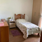 Apartamento em Atibaia com 2 dormitórios (1 suíte), 1 vaga de garagem, elevador, área de lazer com piscina