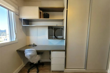 Apartamento à venda com 3 quartos, sendo 2 suítes, em Cambuci, São Paulo, SP