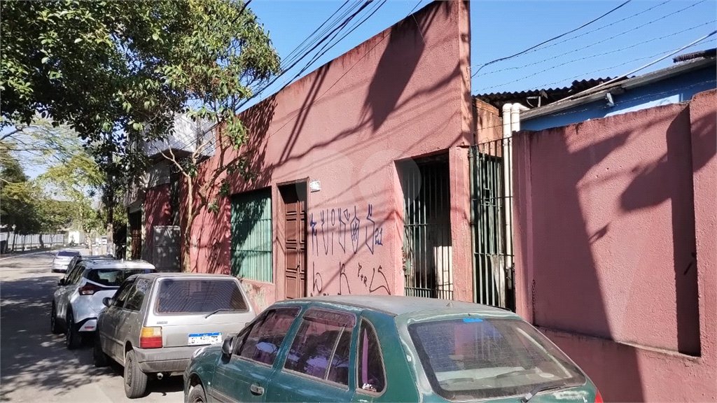 Galpão á venda - Saúde