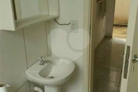 Apartamento com 2 dormitórios
