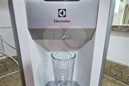Na Mooca á venda Apartamento / Studio com 51m² 1 dormitório e 1 vaga.