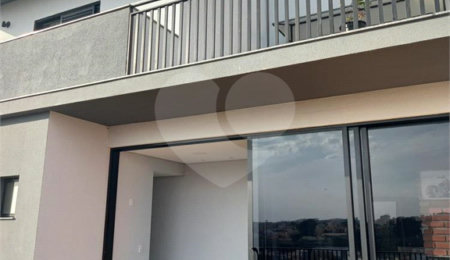 Sobrado à venda com 5 quartos, sendo 3 suítes,  em Residencial Jatobás, Louveira, SP