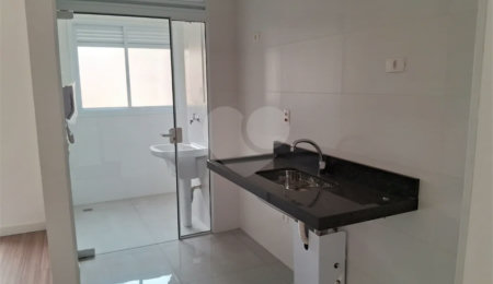 Apartamento à venda com 2 quartos, sendo 1 suíte,  em São Benedito, Poços de Caldas, MG
