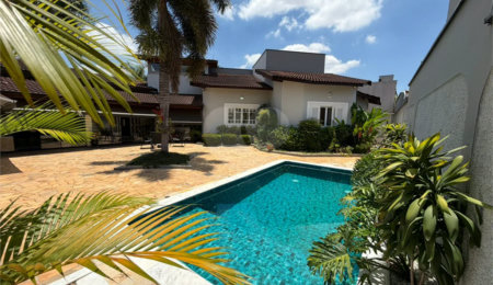 Casa à venda com 4 quartos, sendo 3 suítes,  no condomínio Portal das Asturias, Piracicaba - SP