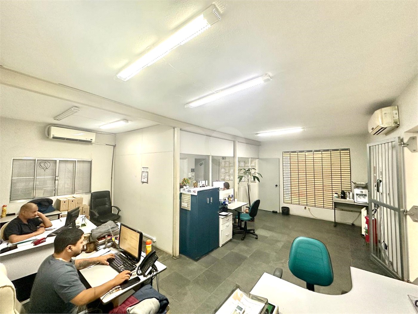 Galpão 370 m² à venda na Lapa
