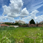 Terreno com 1.107,00 de área total.