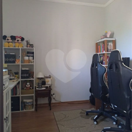 Apartamento no Residencial Jardim das Torres.