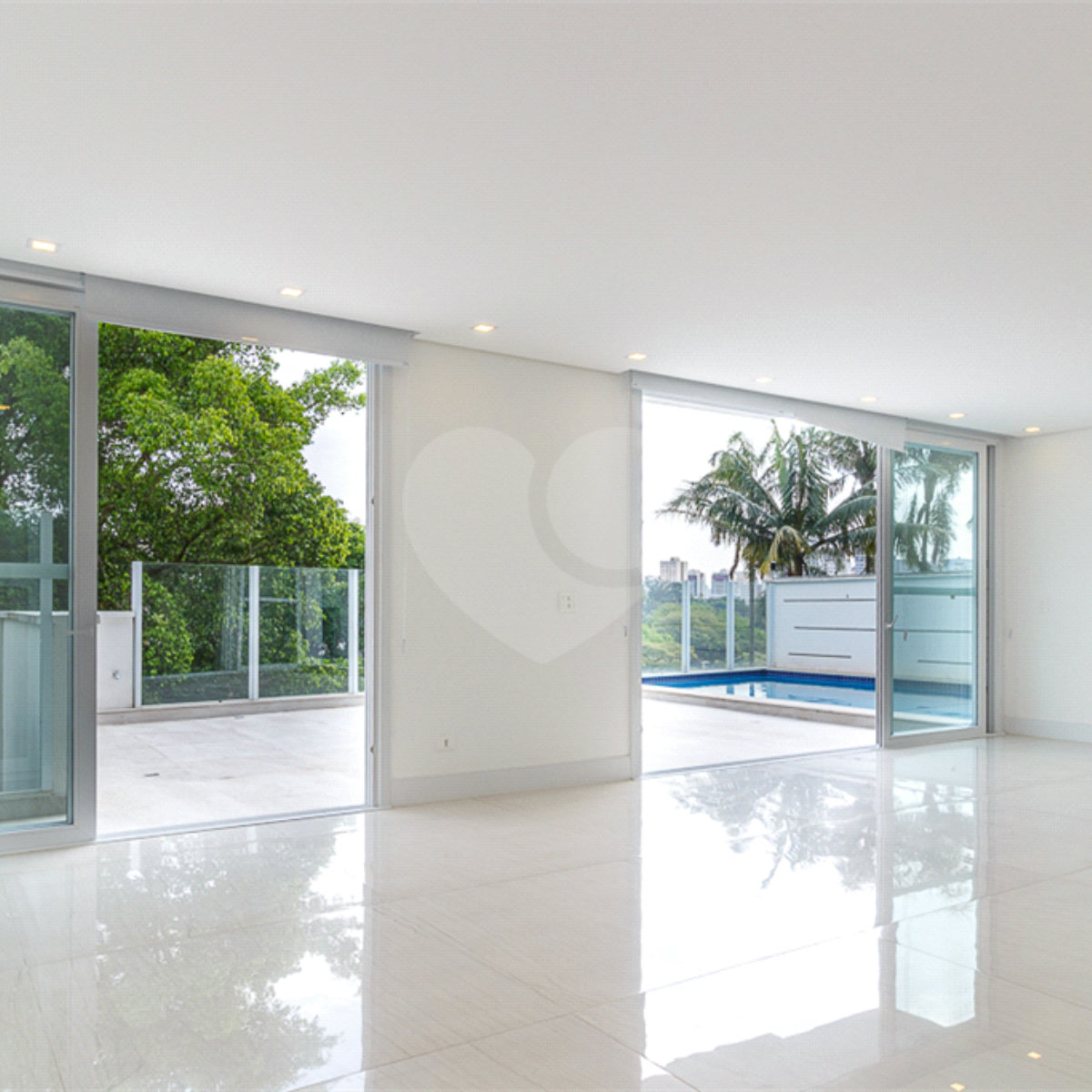 Casa à venda com 4 suítes no condomínio Villagio Quadrifolio, São Paulo - SP