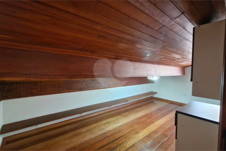 Casa sofisticada à venda em bairro nobre de Atibaia | 3 dormitórios | 408 m²