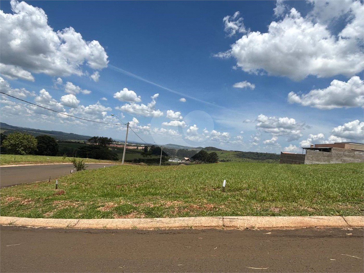 Lote a venda, em Analândia no Residencial Cuscoville