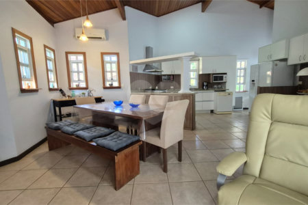 Casa mobiliada para locação no Condomínio Recanto Tranquilo (Palavra de Vida) – Atibaia/SP