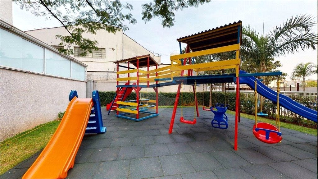 Apartamento à venda com 3 quartos, sendo 1 suíte,  em Vila Guilherme, São Paulo, SP
