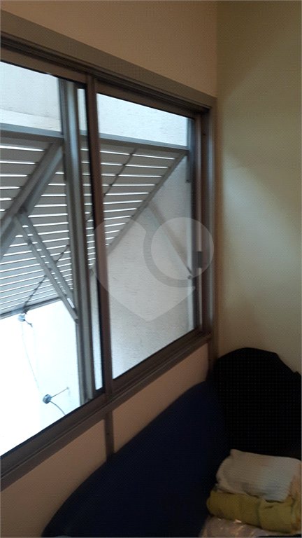 Apartamento de 2 quartos à venda perto do Metrô Paraíso! Excelente localização!