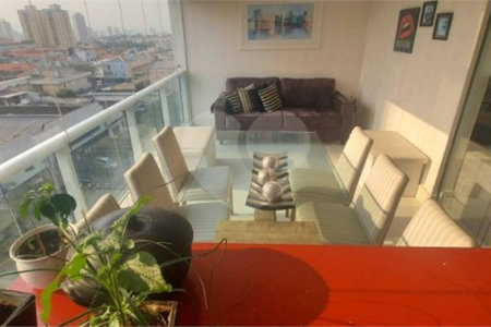 APARTAMENTO MARAVILHOSO COM 3 SUITES NO CONDOMINIO UNION MOOCA Estuda Permuta.