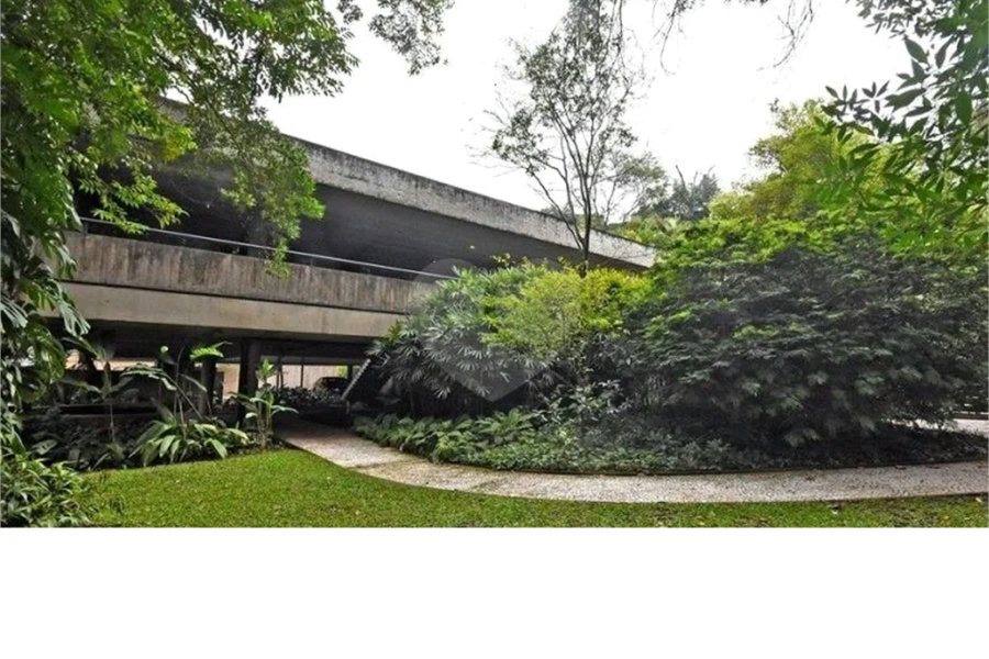 Casa com 976 m² e terreno de 3.100 m², à venda por R$ 16.000.000,00
