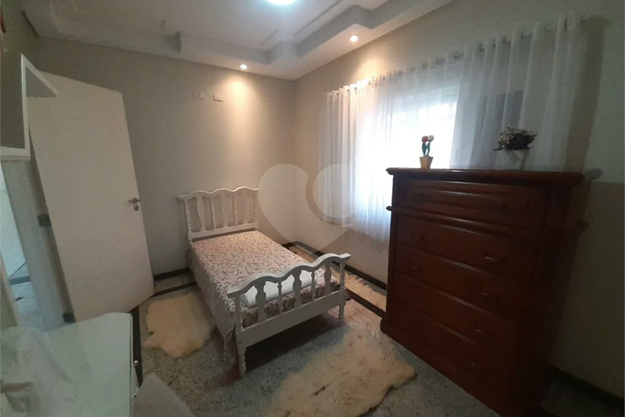 Ótima casa disponível para venda em Piracicaba, no Condomínio Residencial Village Des Lions no bairro Pompéia