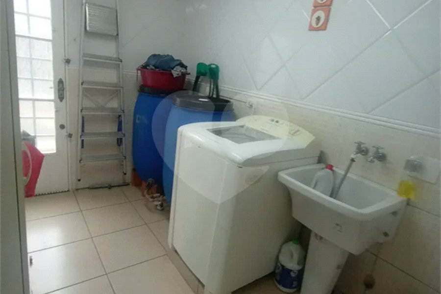 Sobrado à venda com 3 quartos, sendo 1 suíte,  em Vila Gustavo, São Paulo, SP