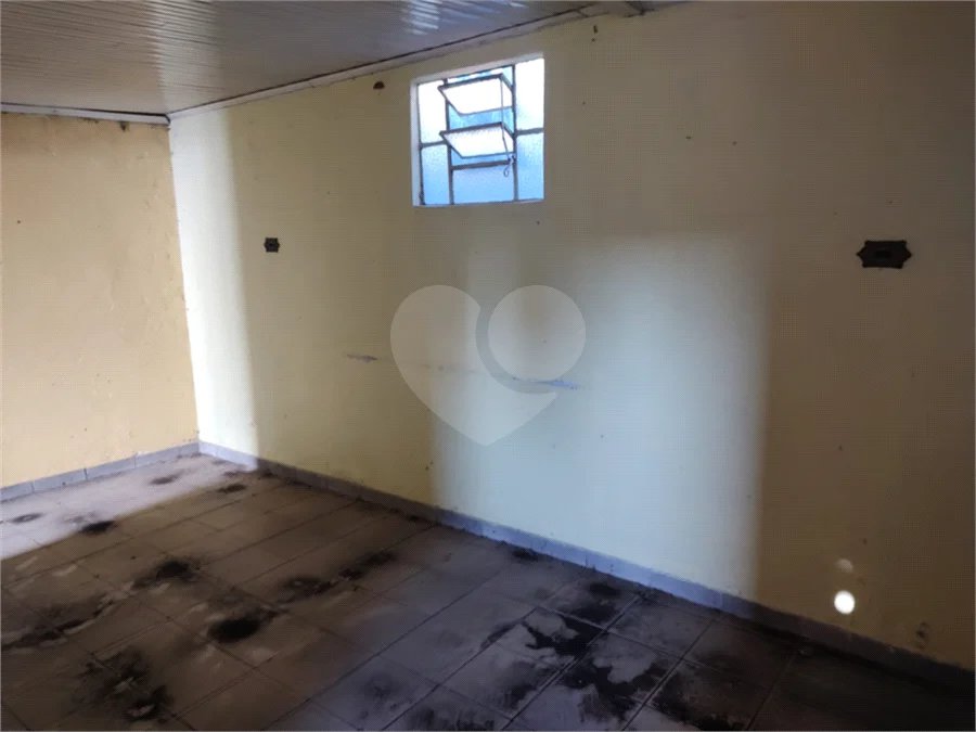 OPORTUNIDADE: Terreno à venda no Jardim Maristela com 250m2, 10 metros de frente!